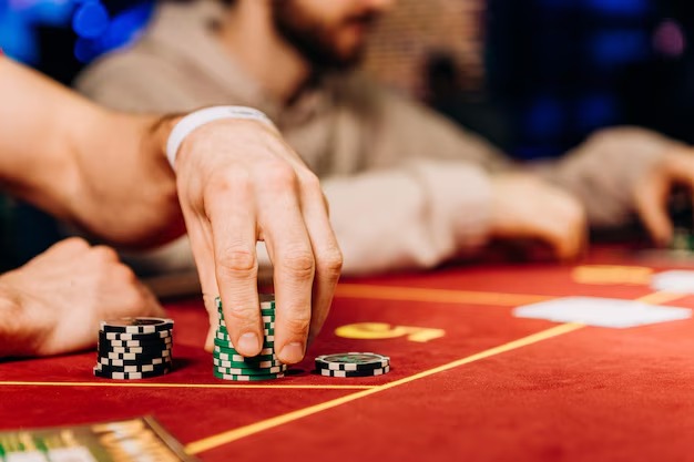 Live blackjack table on draw kamboja with dealer and player cards visible